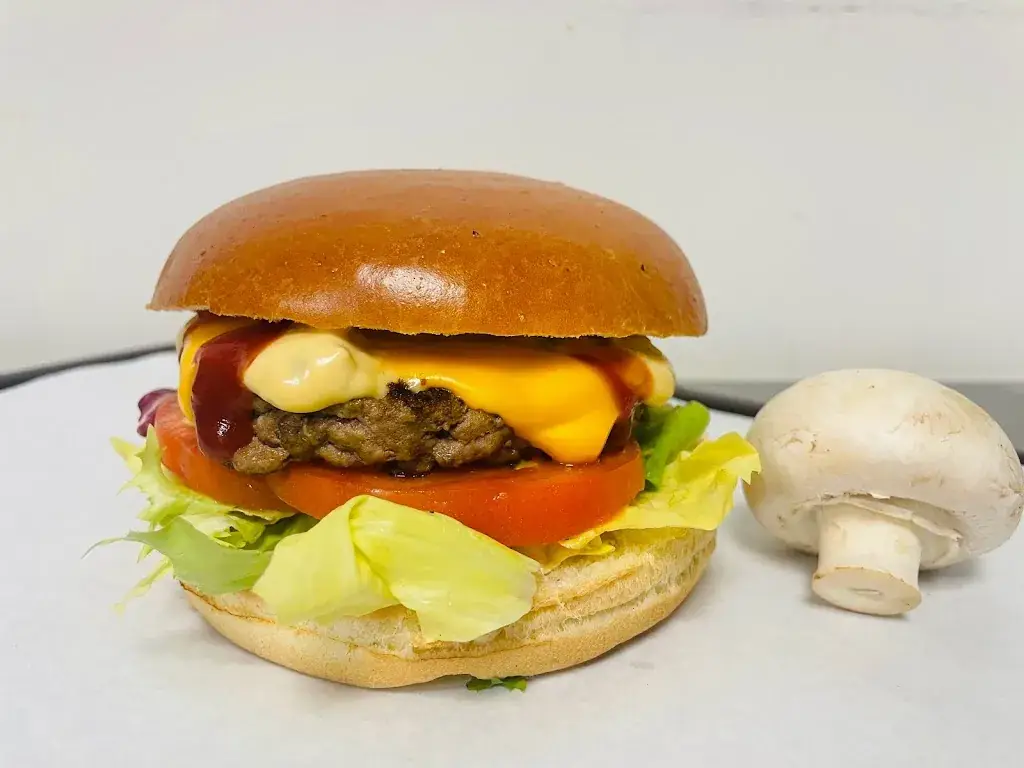 Regal Frenchy Saint Etienne, Saint-Priest en Jarez - Pizzas & Tacos_Saint-Priest-en-Jarez_slider_image_2