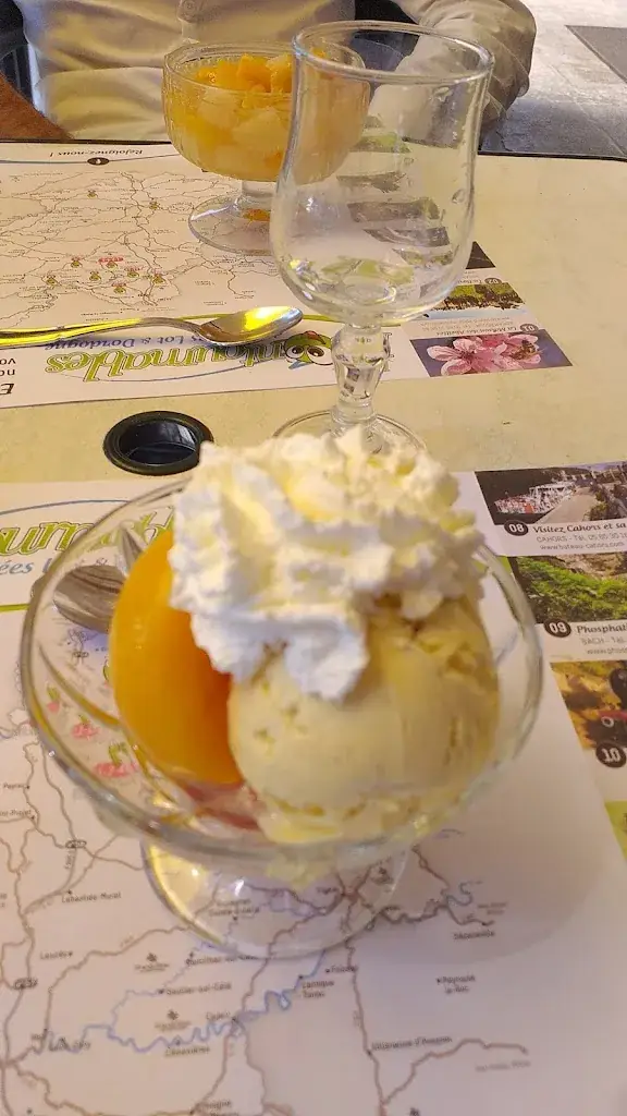 Menu_Restaurant des Voyageurs_Saint-Paul-des-Landes_immagine_9