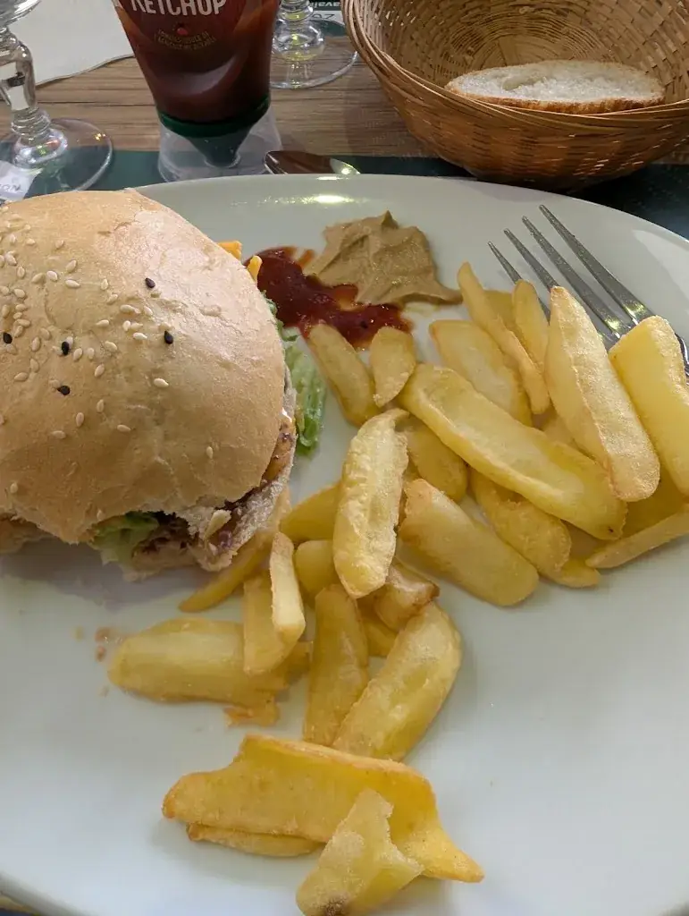 Restaurant des Voyageurs_Saint-Paul-des-Landes_slider_image_2