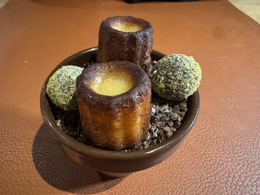 Didier Bellet_Domaine du Lac - Racines_Saint-Denis-lès-Bourg_review