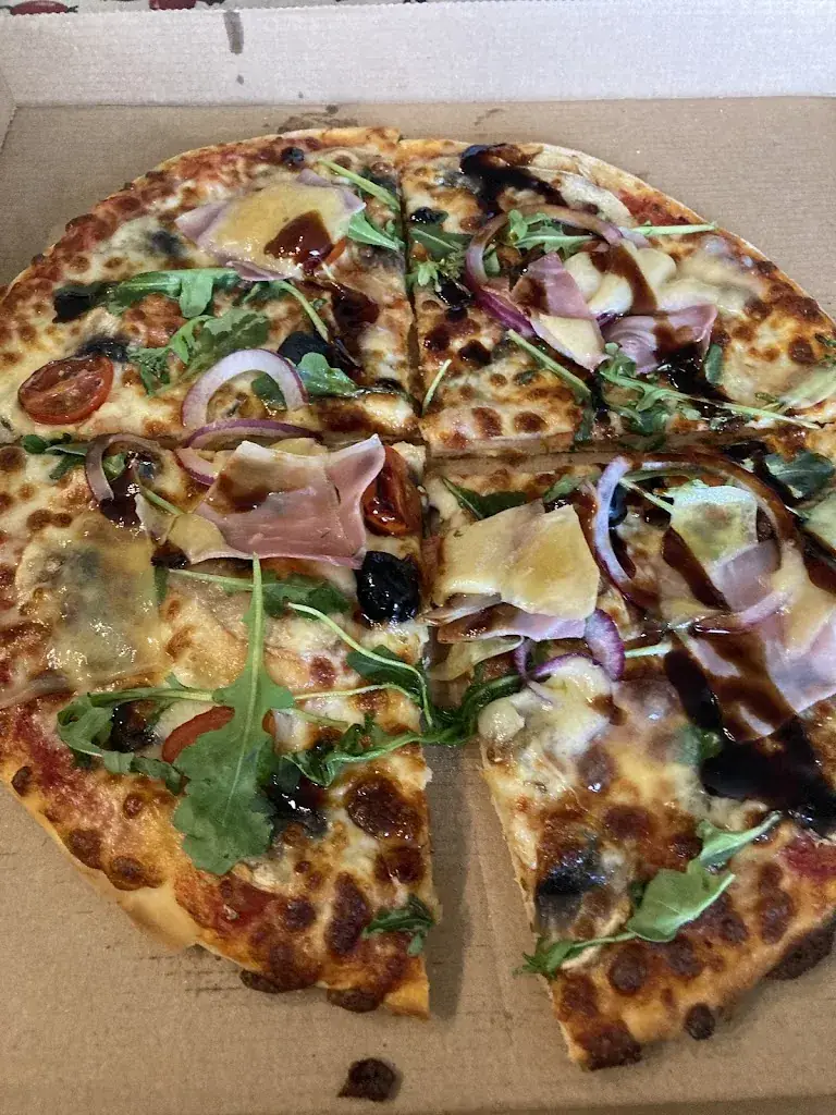 Pizzeria le cocon_Saint-Paulien_slider_image_3