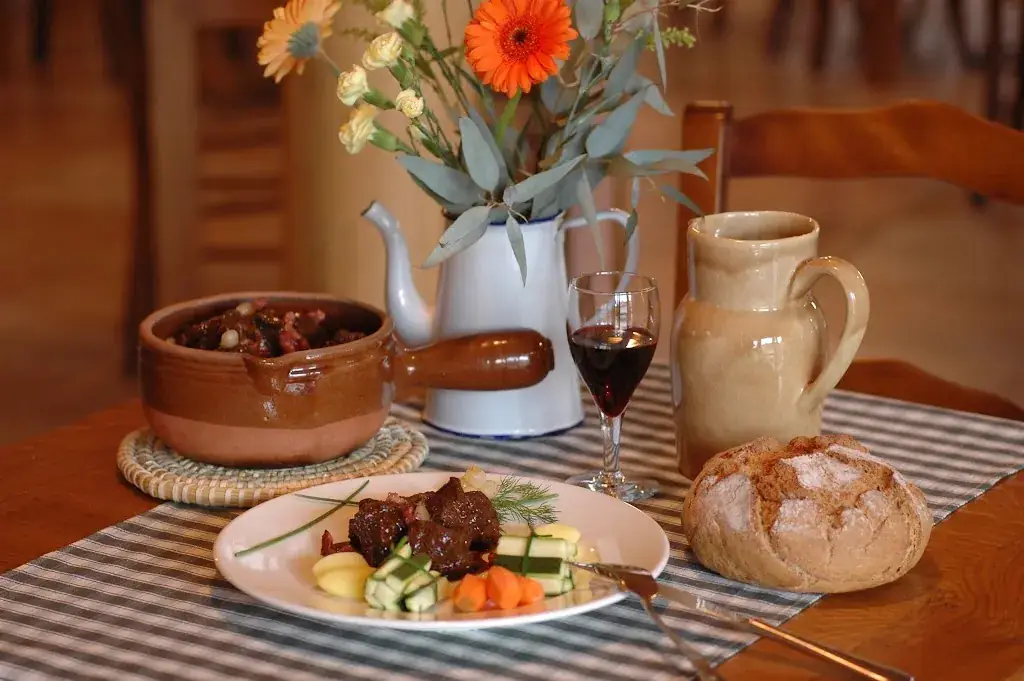 Auberge La Maison Julia_Blanzac_slider_image_2