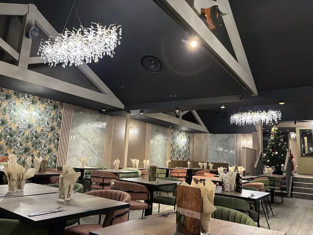 Restaurant MILA_Saint-Martin-d'Hères_slider_image_1