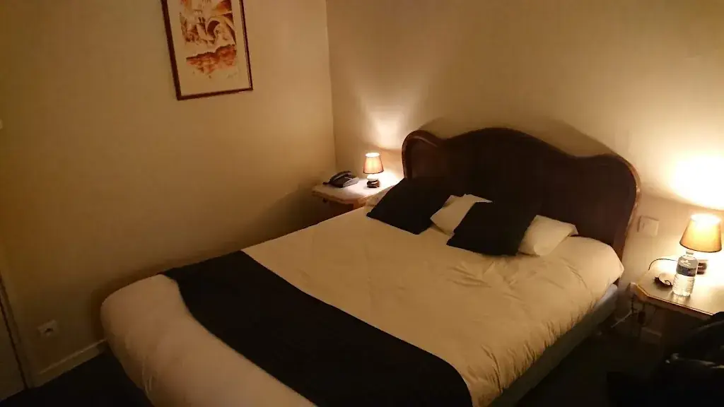 Hôtel Laurent Perréal_Attignat_slider_image_2