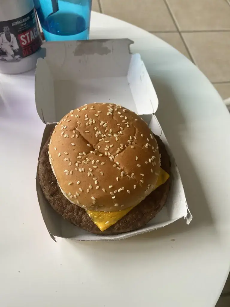 Menu_McDonald's_Saint-Martin-d'Hères_image_4