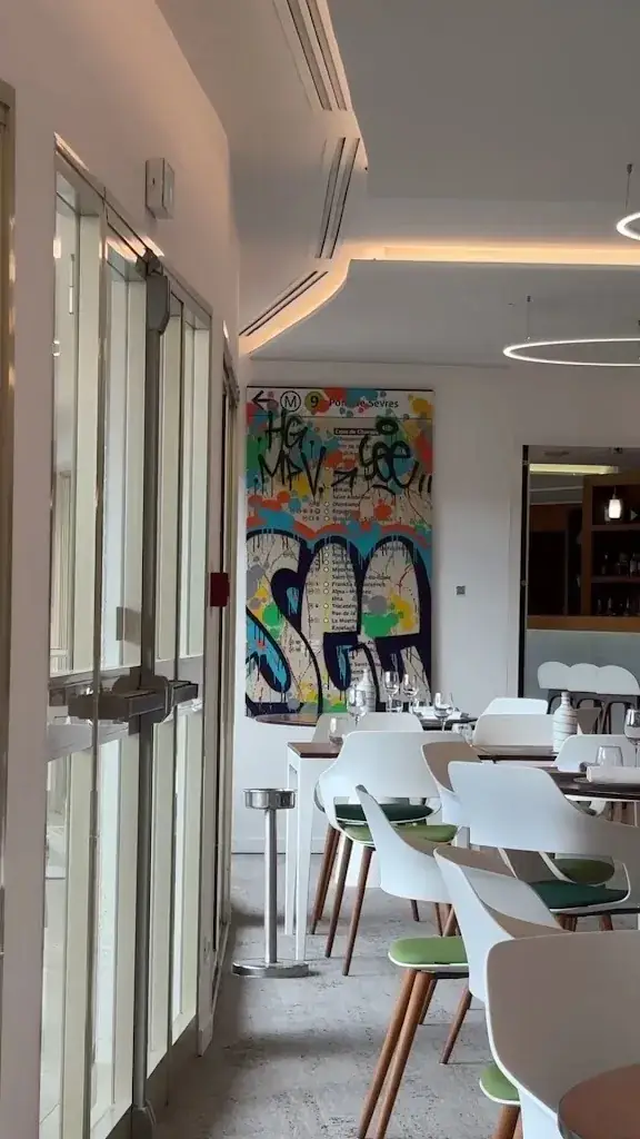 Hotel La Vague De Saint Paul Hotel And Restaurant_Saint-Paul-de-Vence_slider_image_1