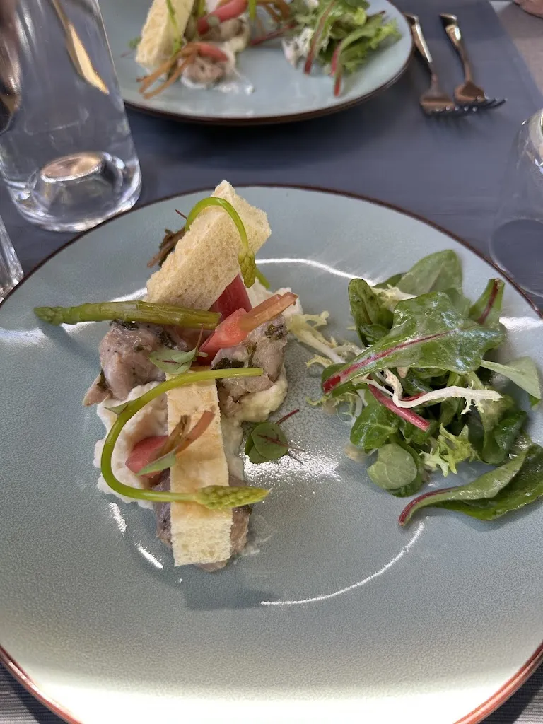 Jeod Nowak_Au Pot de Grès_Montagnat_review