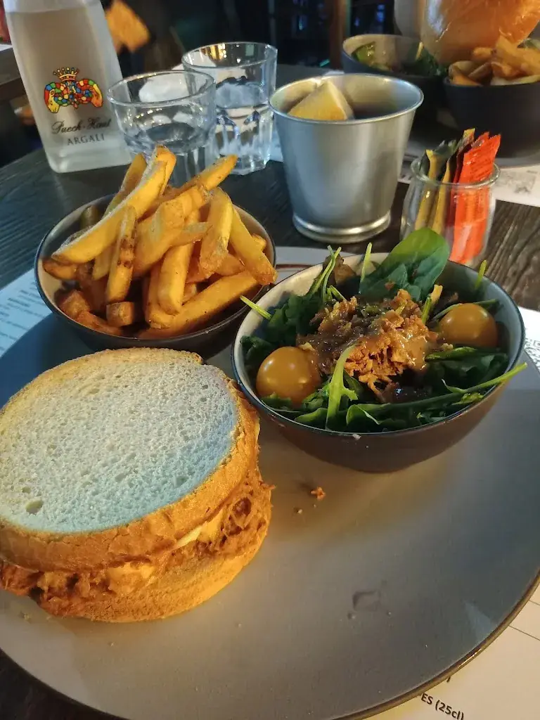 LOS AMIGOS_Saint-Péray_slider_image_3