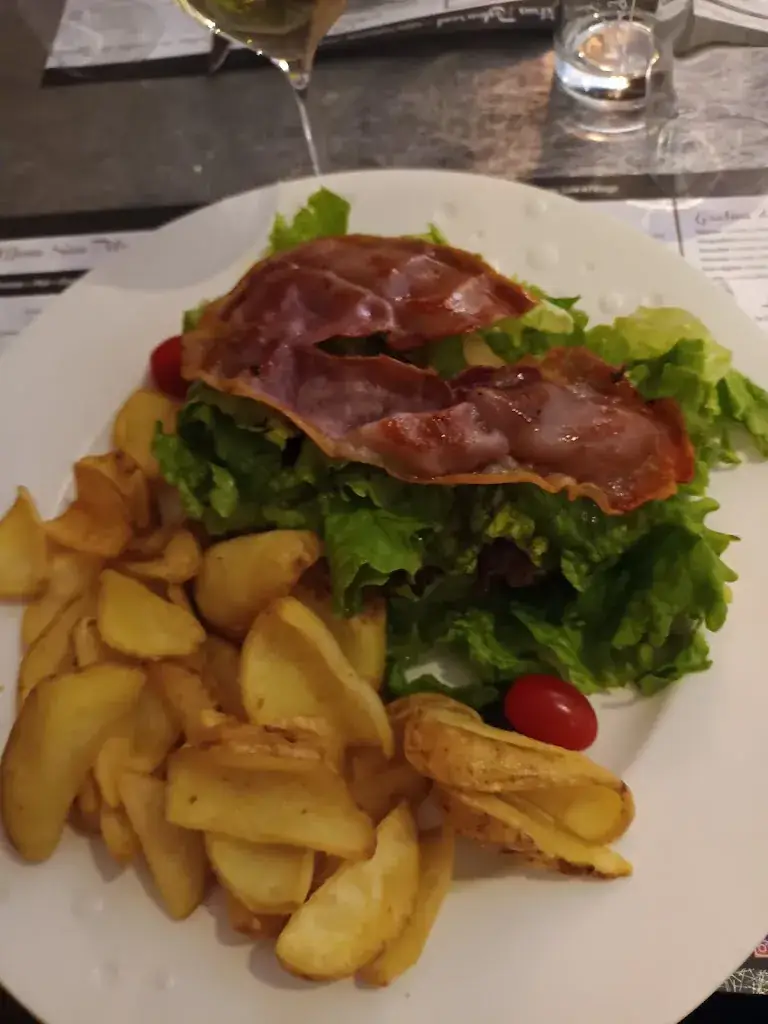 Mikael Murat_San Pétrus Restaurant Bar Glacier_Saint-Péray_review