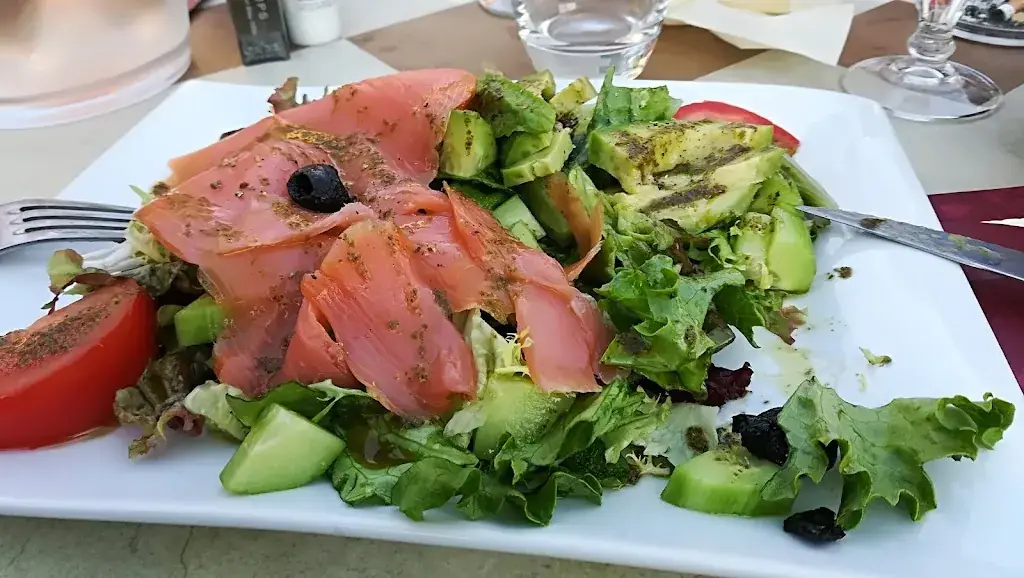 San Pétrus Restaurant Bar Glacier_Saint-Péray_slider_image_2