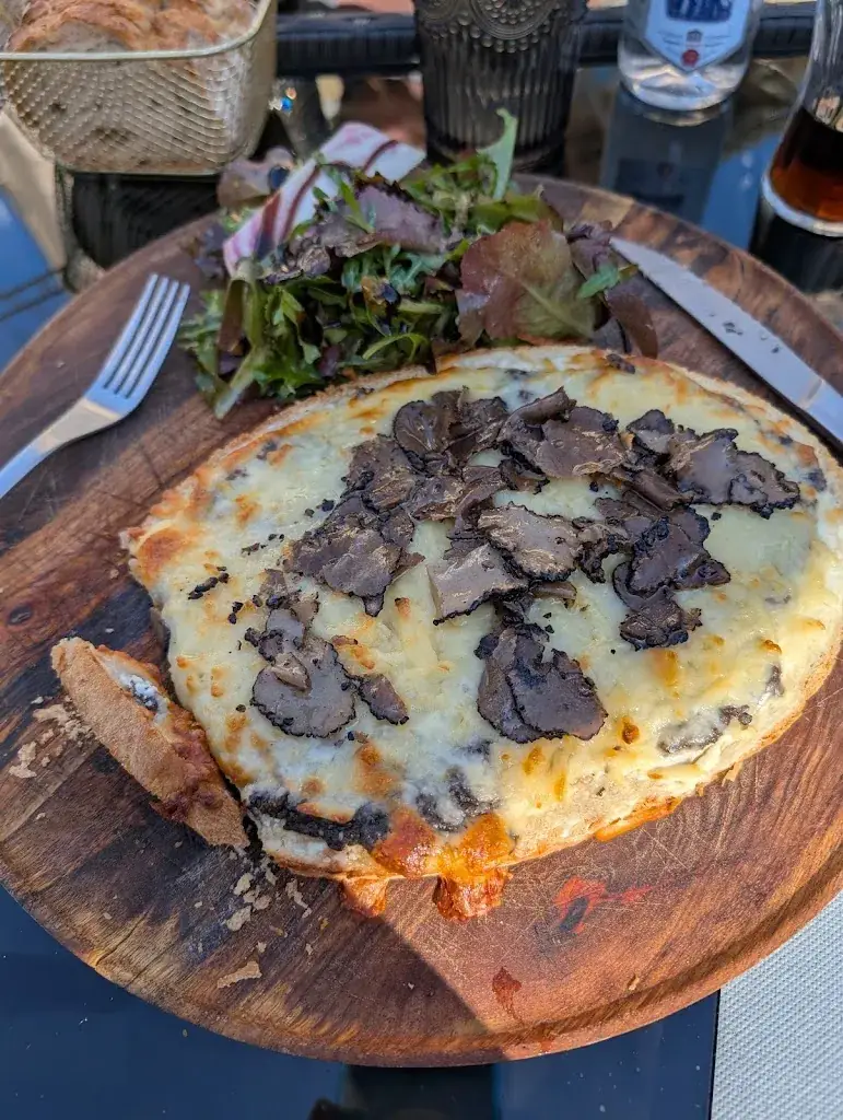 Marc Vanduffel_Restaurant Le Polisson, Steakhouse, Bar Lounge_Saint-Paul-Trois-Châteaux_review