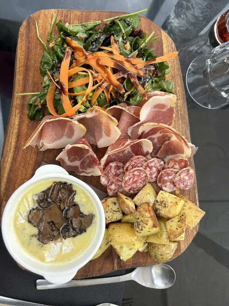 Pascal Crozier_Restaurant Le Polisson, Steakhouse, Bar Lounge_Saint-Paul-Trois-Châteaux_review