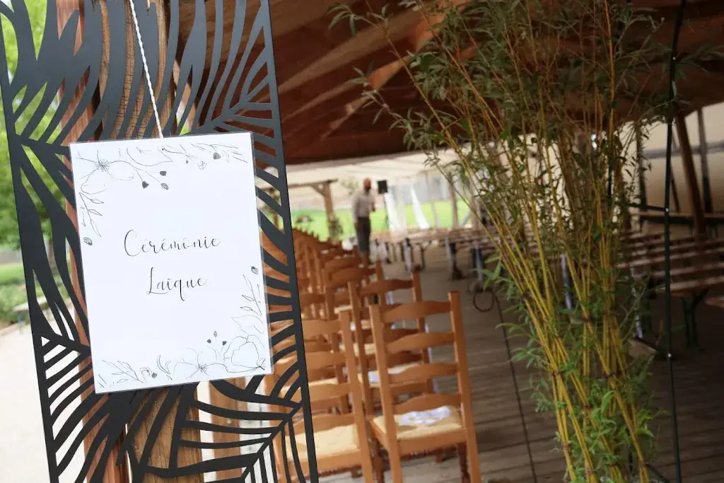 v c_Area Les Brouilles_Malafretaz_review