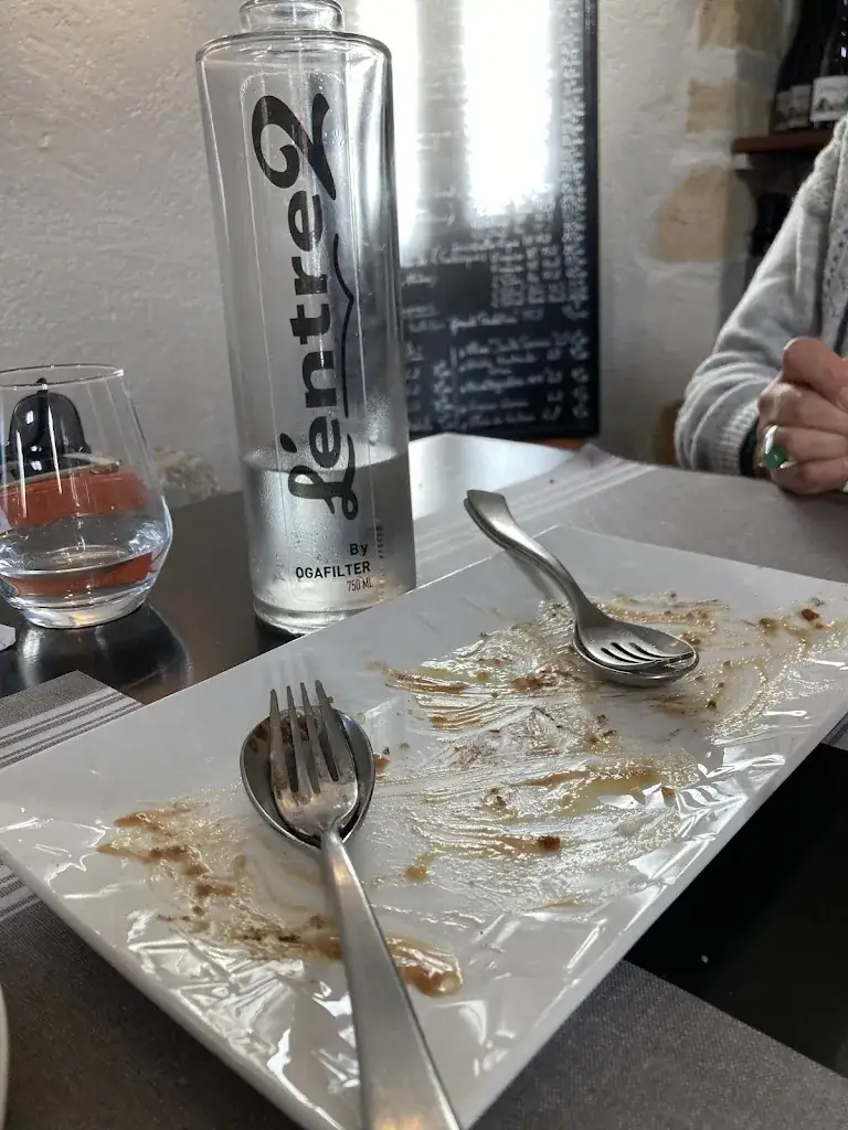 Jean-Philippe C_L'entre2_Saint-Paul-Trois-Châteaux_recensione