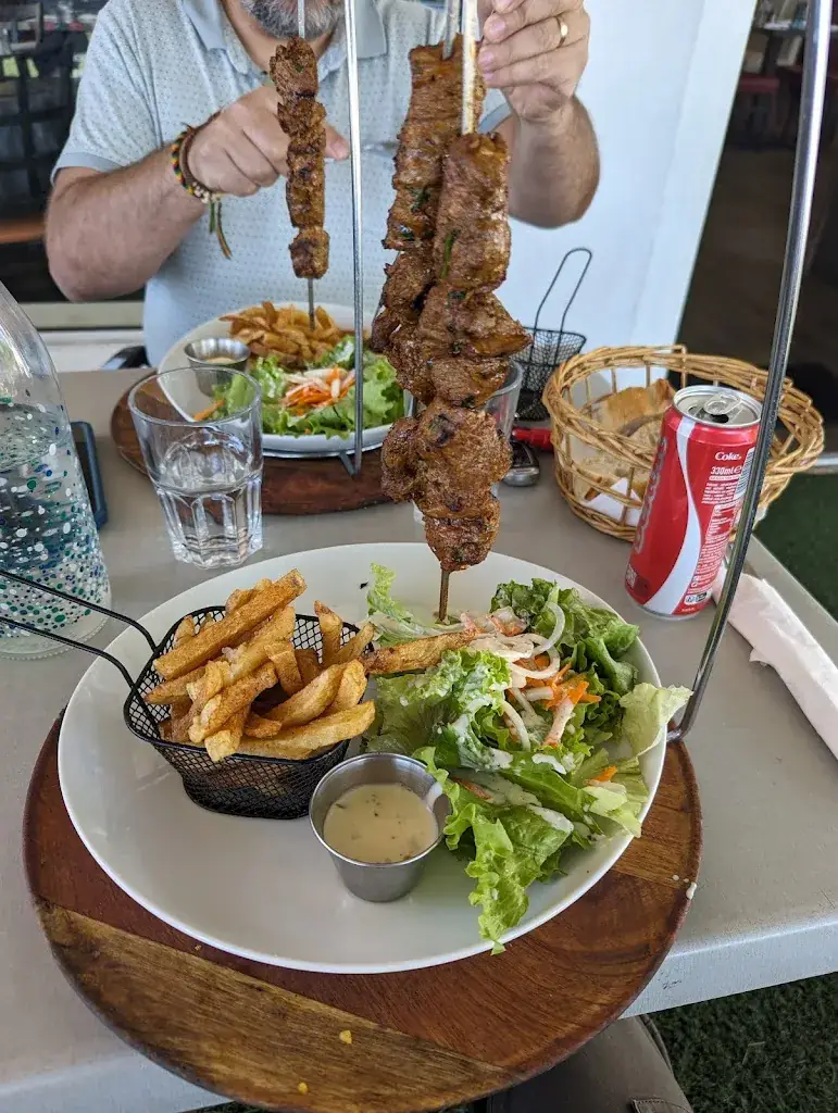 Martin FABRE_NewGrill_Saint-Paul-Trois-Châteaux_review