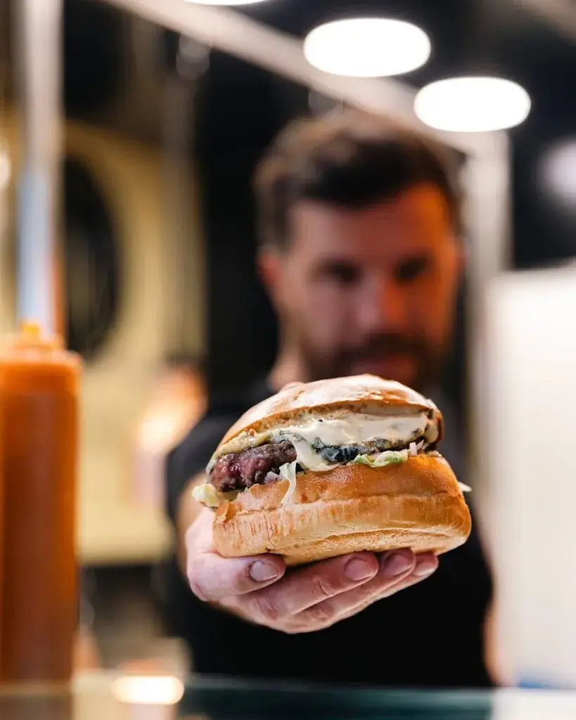 L'Ilot - Halles Gourmandes_Saint-Paul-Trois-Châteaux_slider_image_3