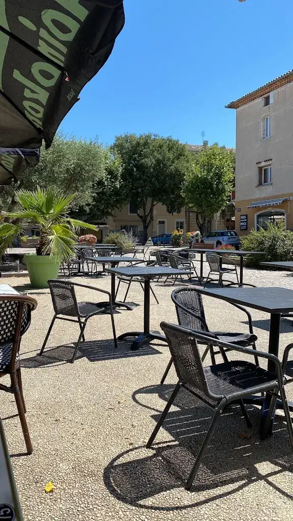 Pompes Funèbres GM_Brasserie le caprice_Saint-Paul-Trois-Châteaux_avis