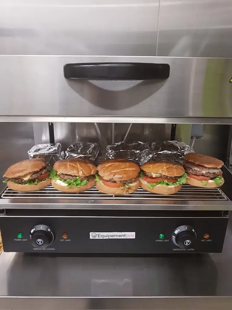 Chez Nath & Joe restaurant in Saint-Privat-la-Montagne