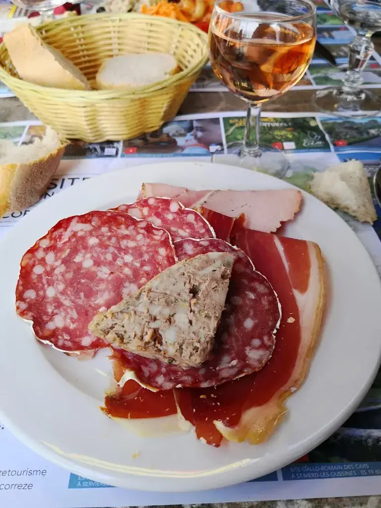 Menu_Hôtel de la Poste_Saint-Privat_image_8