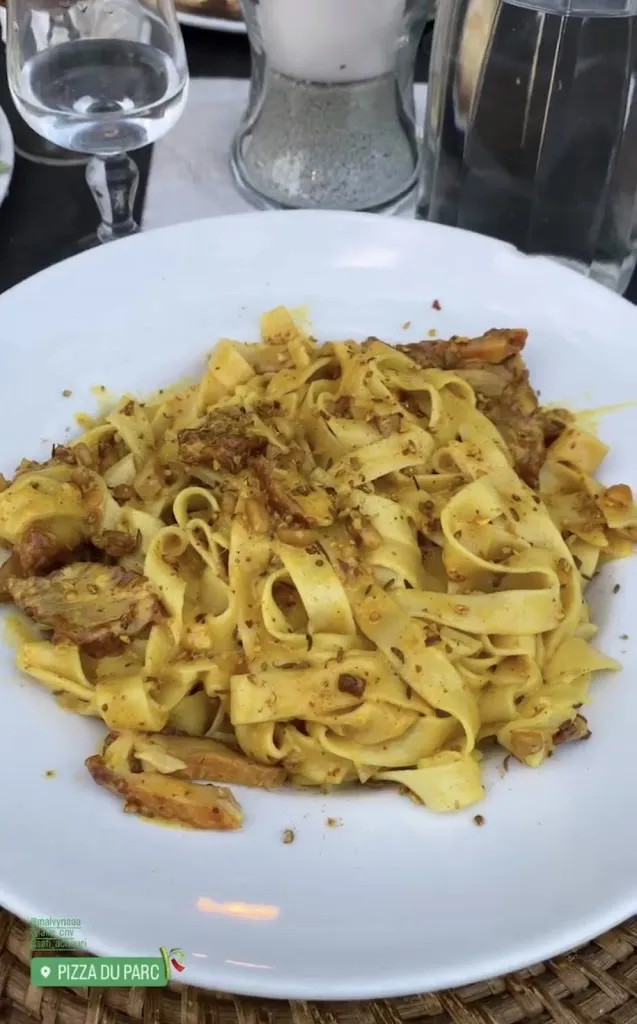 Louna_Clauzel Christophe_Saint-Privat-des-Vieux_review