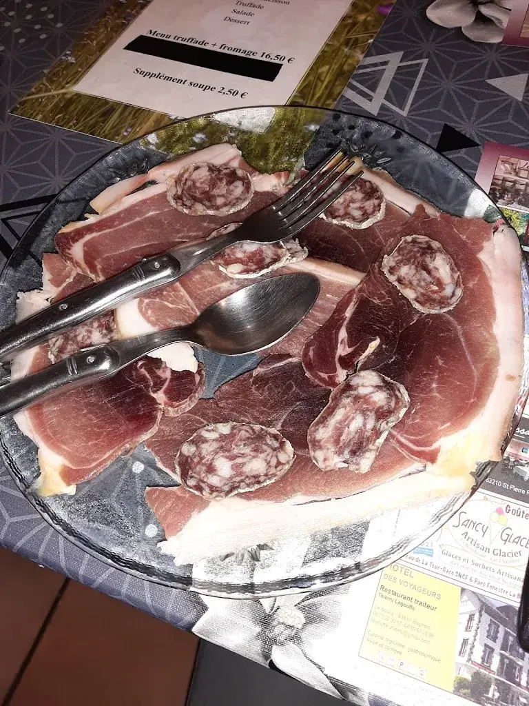 Menu_Auberge du Petit Planchat_Saint-Sauves-d'Auvergne_image_7