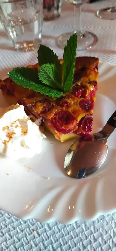 Menu_Auberge du Petit Planchat_Saint-Sauves-d'Auvergne_image_9