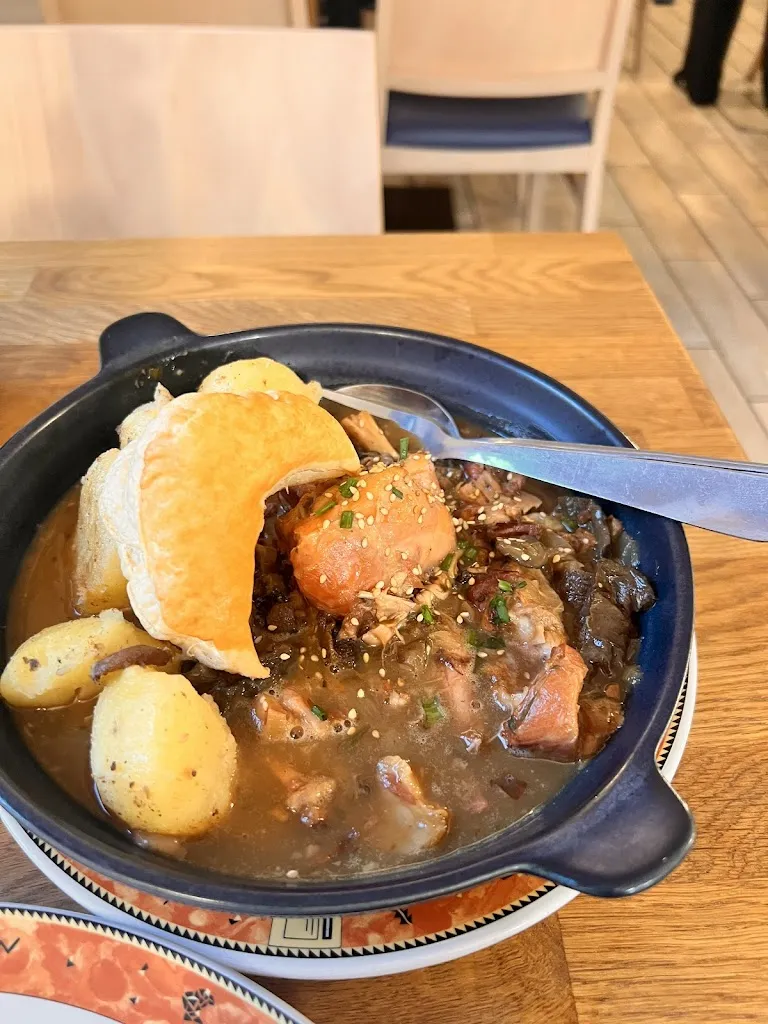 Christophe FARRUGIA_Hôtel Restaurant de la Poste Saint Sauves_Saint-Sauves-d'Auvergne_review