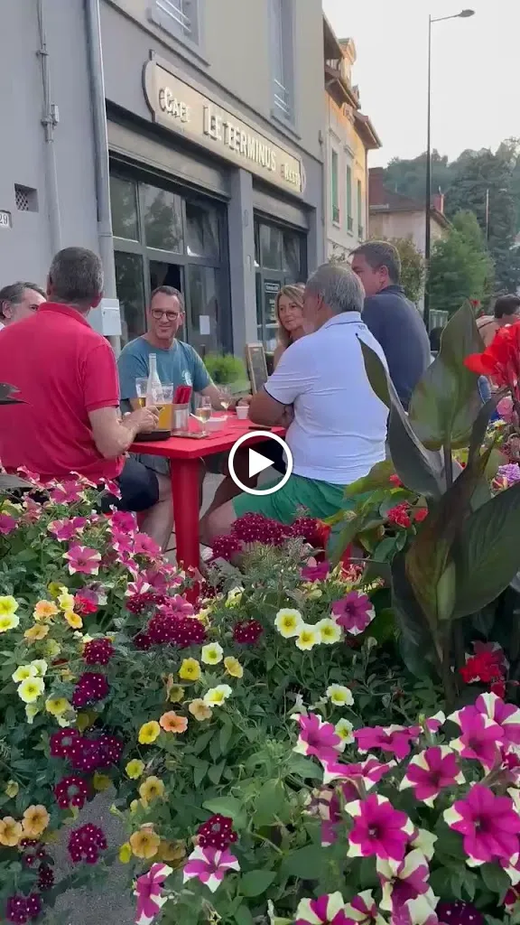 Café Terminus_Saint-Romain-en-Gal_slider_image_2