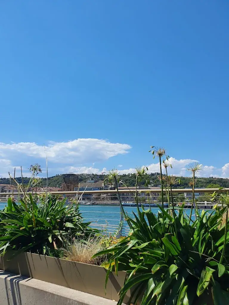 Anastasia Giarmana_RESTAURANT R&B_Saint-Romain-en-Gal_Bewertung