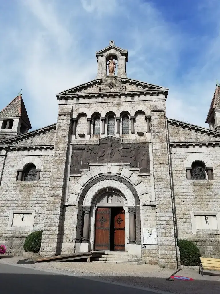 Le Salvatorien_Saint-Sauveur-en-Rue_slider_image_2