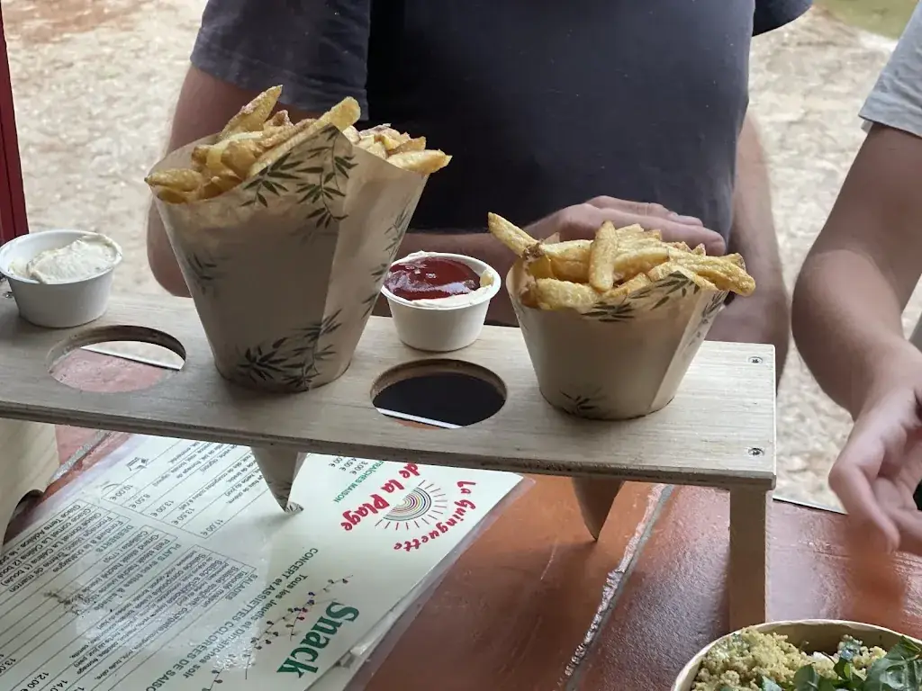 La Guinguette_Saint-Sauveur-de-Montagut_slider_image_3