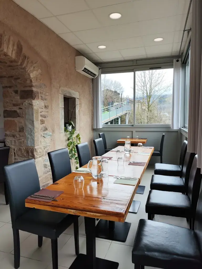 La Cave_Saint-Sernin-sur-Rance_slider_image_1