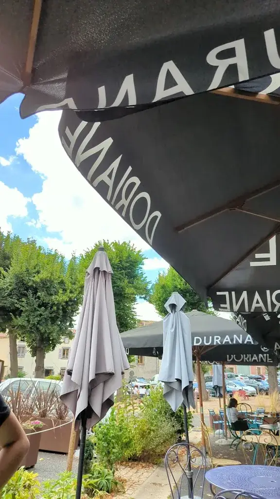 Le Bistrot d'ici_Saint-Saturnin_slider_image_2