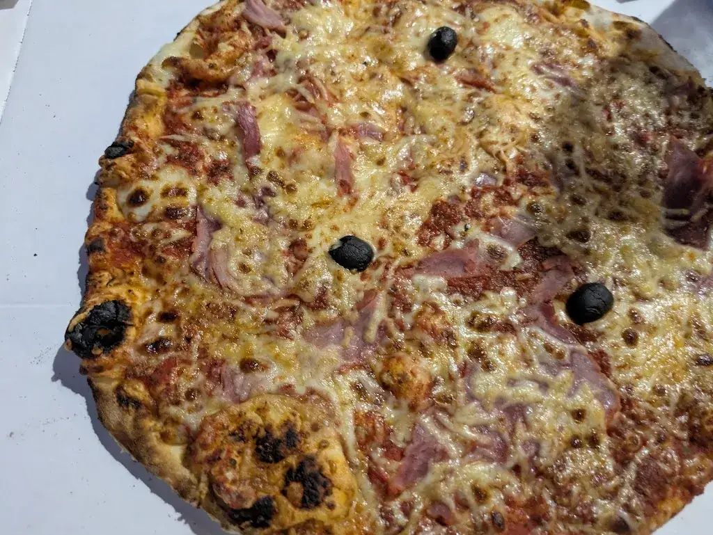 jo did_D'J&J pizza_Saint-Restitut_review