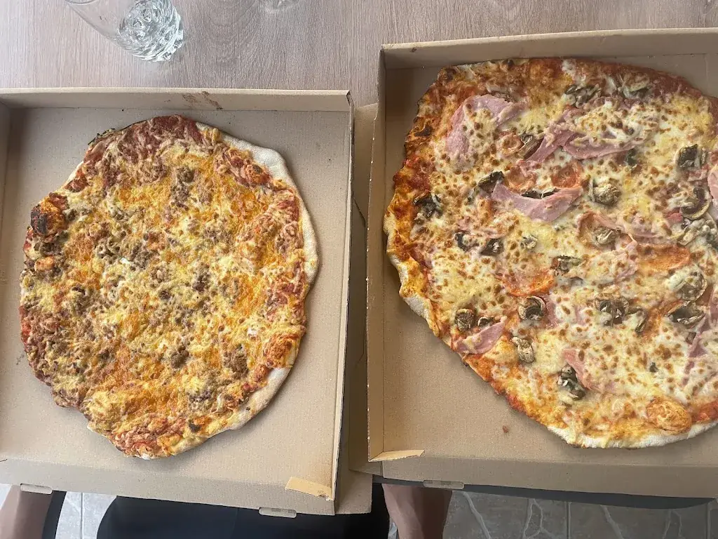 D'J&J pizza_Saint-Restitut_slider_image_2