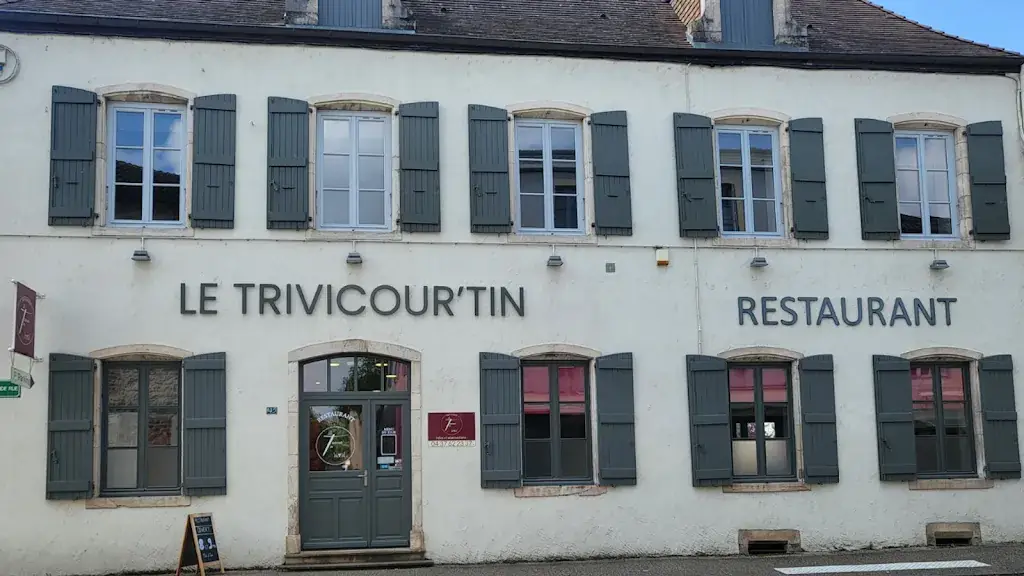Le Trivicour'tin_Saint-Trivier-de-Courtes_slider_image_1