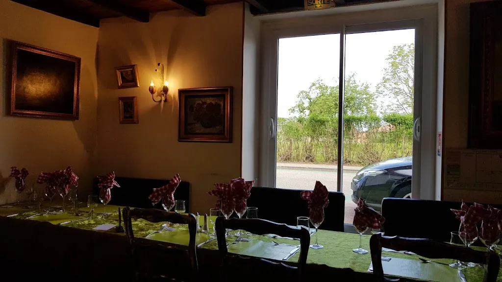 Le Relais d'Etrez restaurant in Étrez