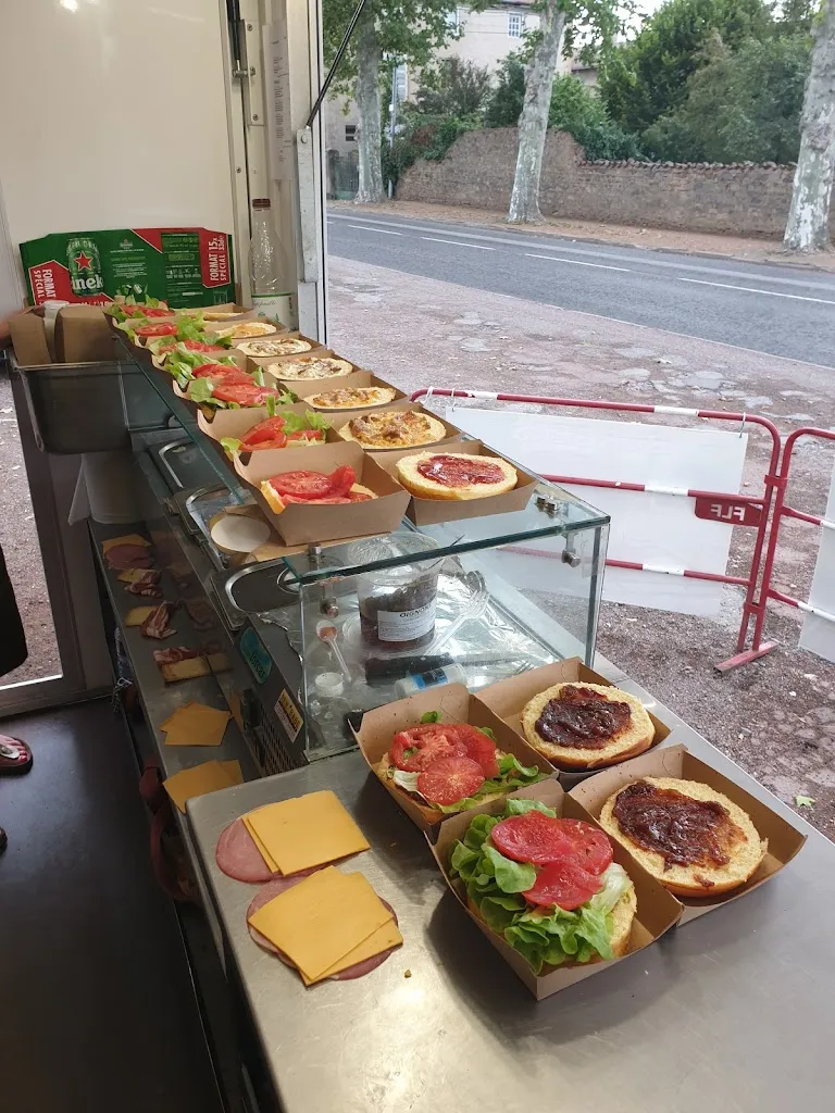 Menu_L'andouillette des gourmets_Saint-Symphorien-de-Lay_image_5