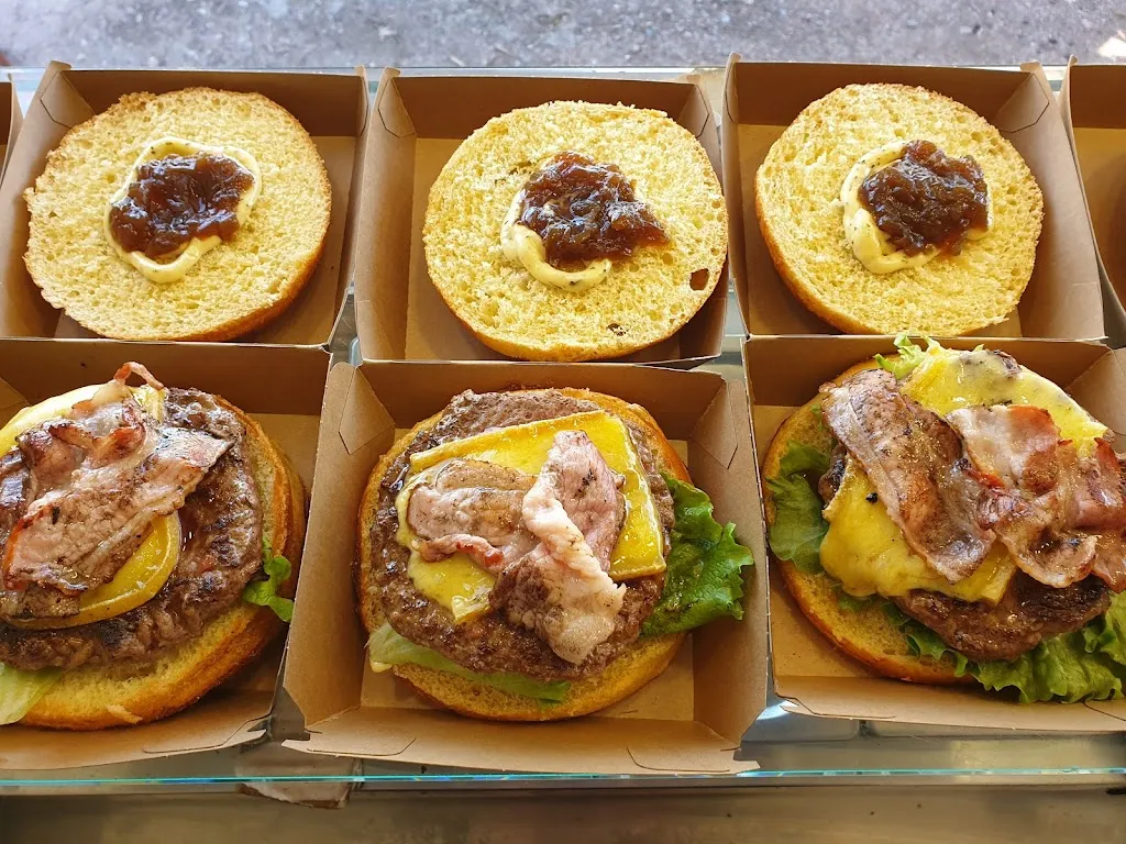 L'andouillette des gourmets_Saint-Symphorien-de-Lay_slider_image_2