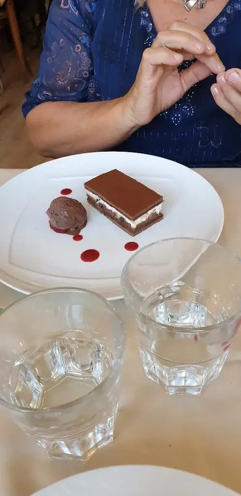 Menu_Hôtel de la poste_Saint-Symphorien-de-Lay_image_9