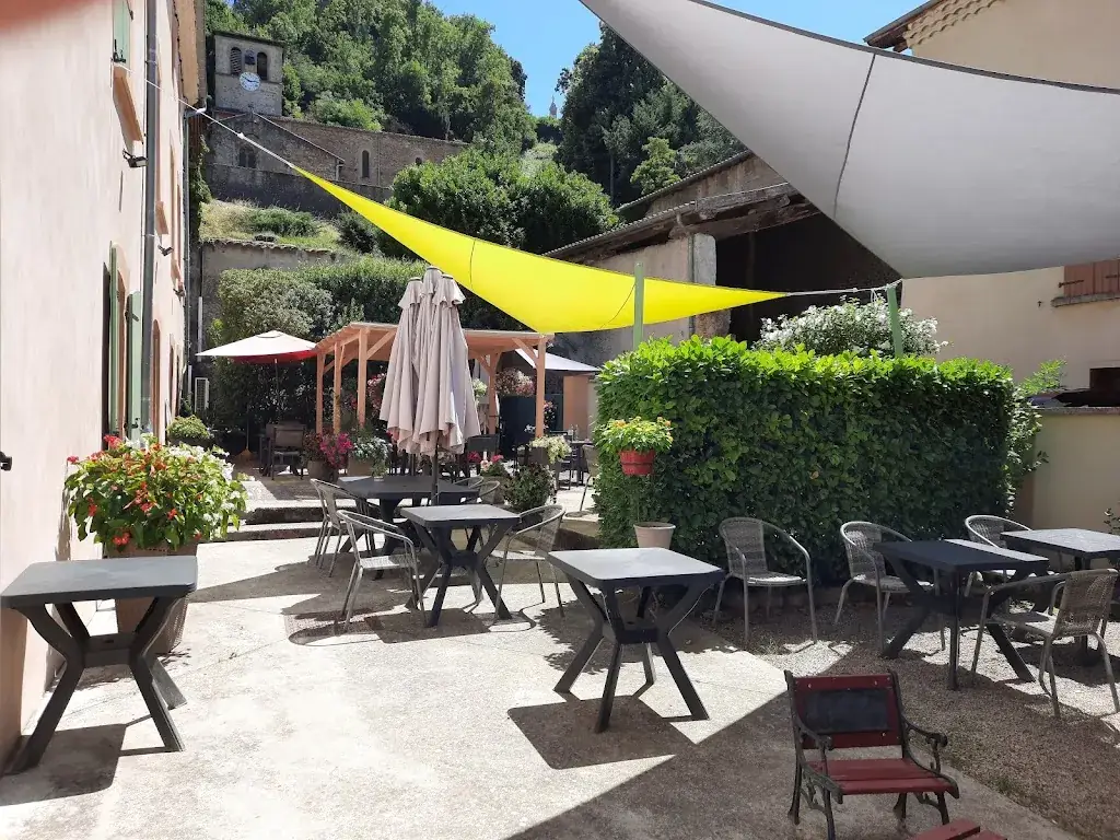 L'Escale des Collines_Moras-en-Valloire_slider_image_2