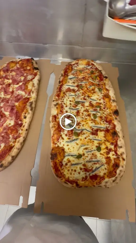 Pizza Du Village_Saint-Sorlin-en-Valloire_slider_image_2