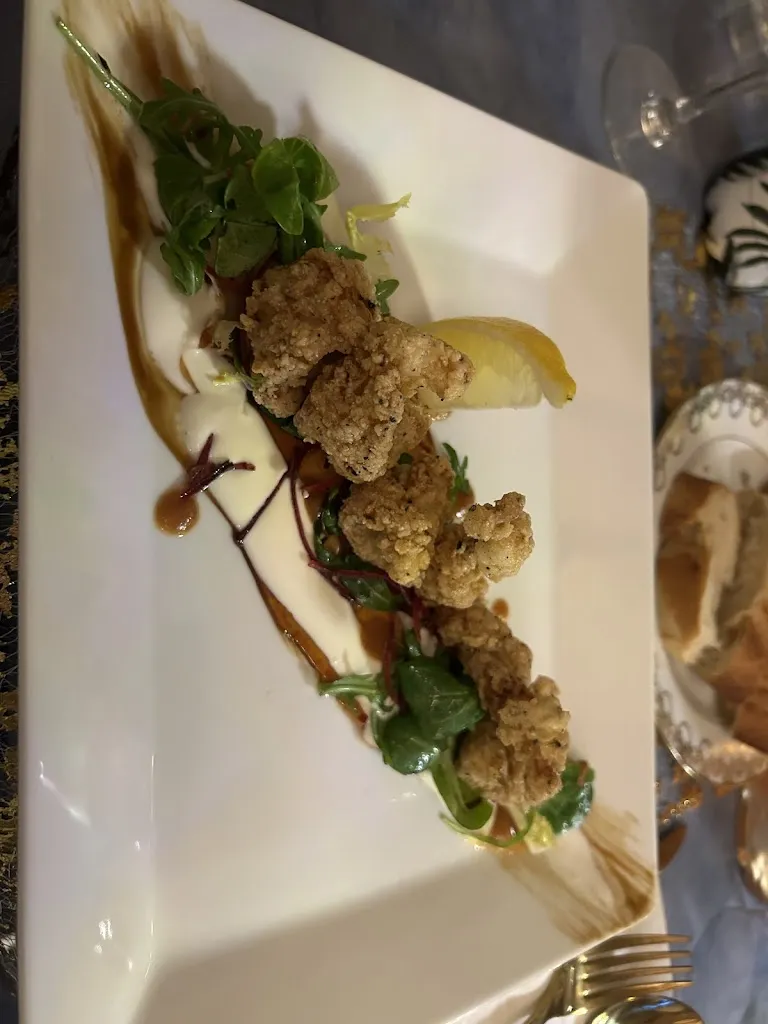 Daisy Langford_L'Ascenseur Restaurant_Saint-Savin_review