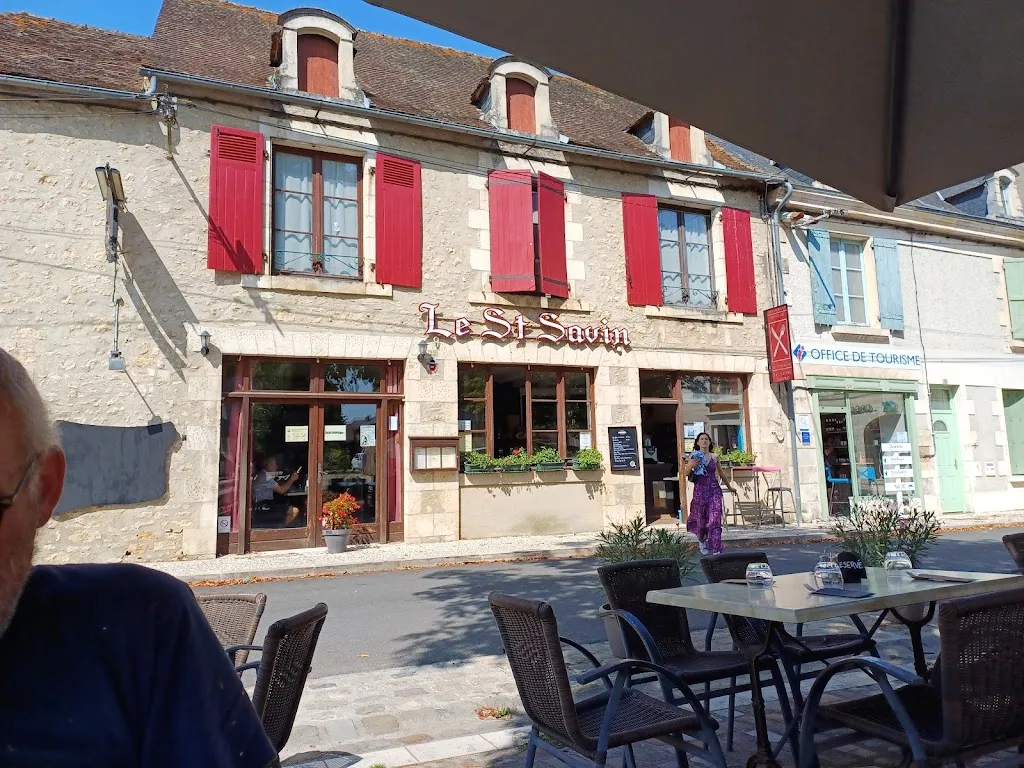 Le Saint-Savin ristorante a Saint-Savin