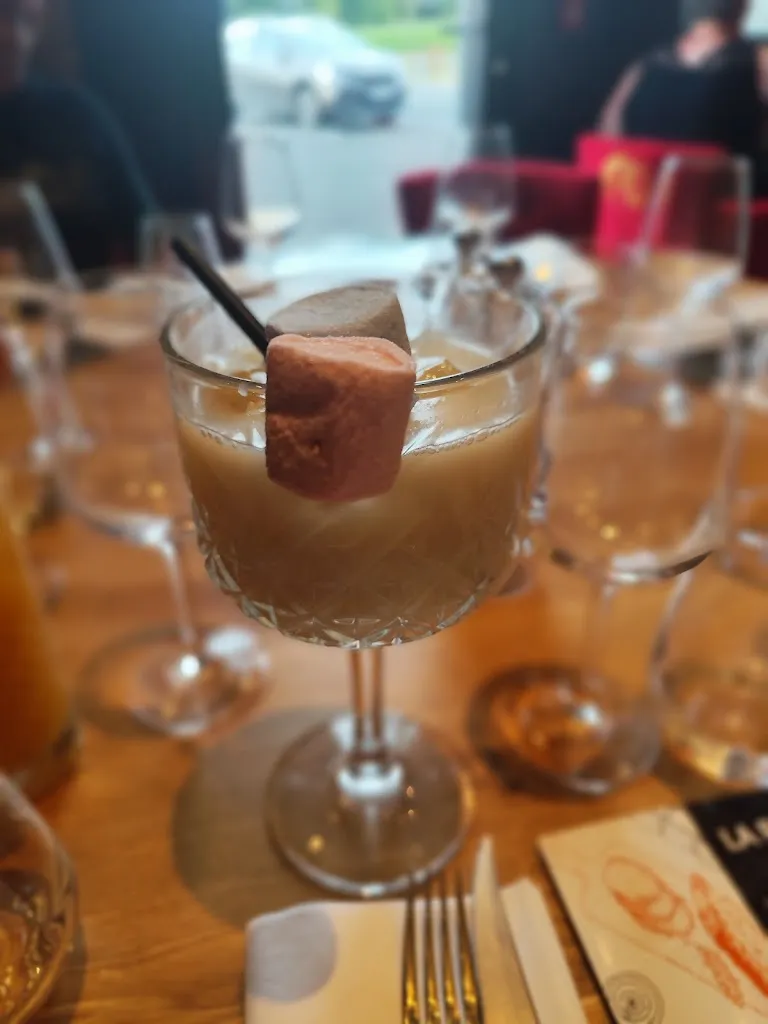 Cécile Gaulmin_Restaurant la Rôtisserie St Pourçain sur Sioule_Saint-Pourçain-sur-Sioule_review