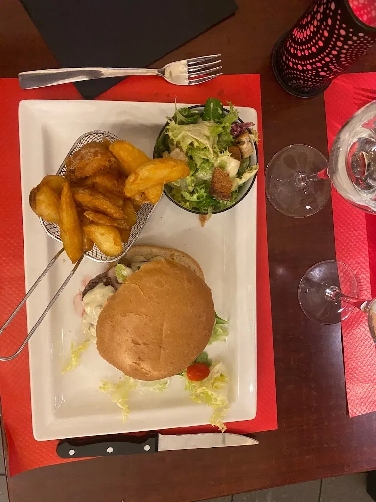 Brasserie Le Club_Saint-Pourçain-sur-Sioule_slider_image_2