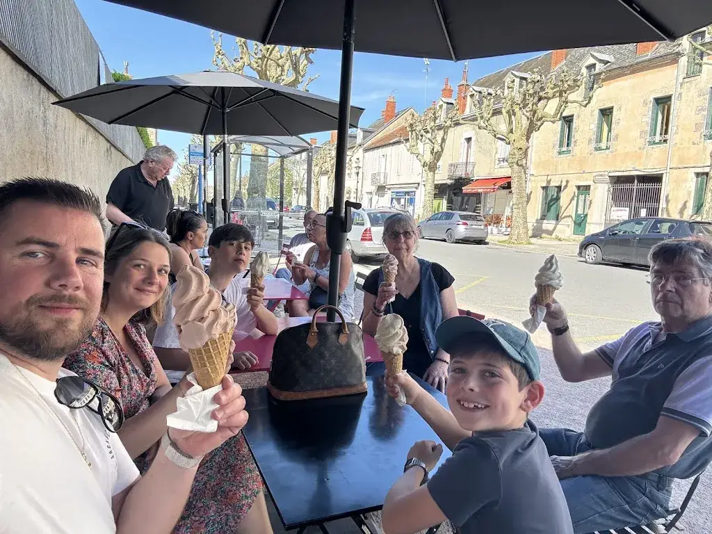 Au Gout Du Bonheur restaurant à Saint-Pourçain-sur-Sioule