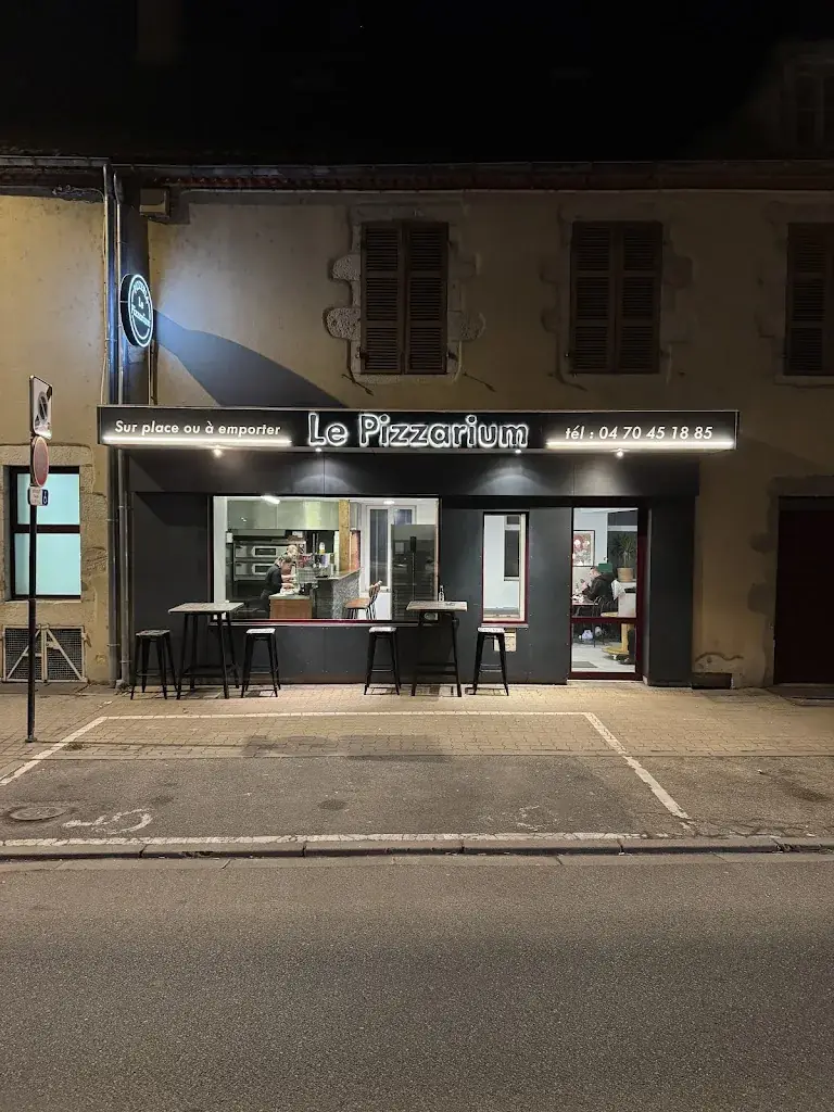 Le Pizzarium restaurant in Saint-Pourçain-sur-Sioule