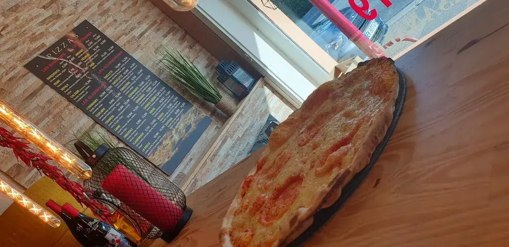 Menu_Pizzeria La Bocca_Saint-Pourçain-sur-Sioule_image_5