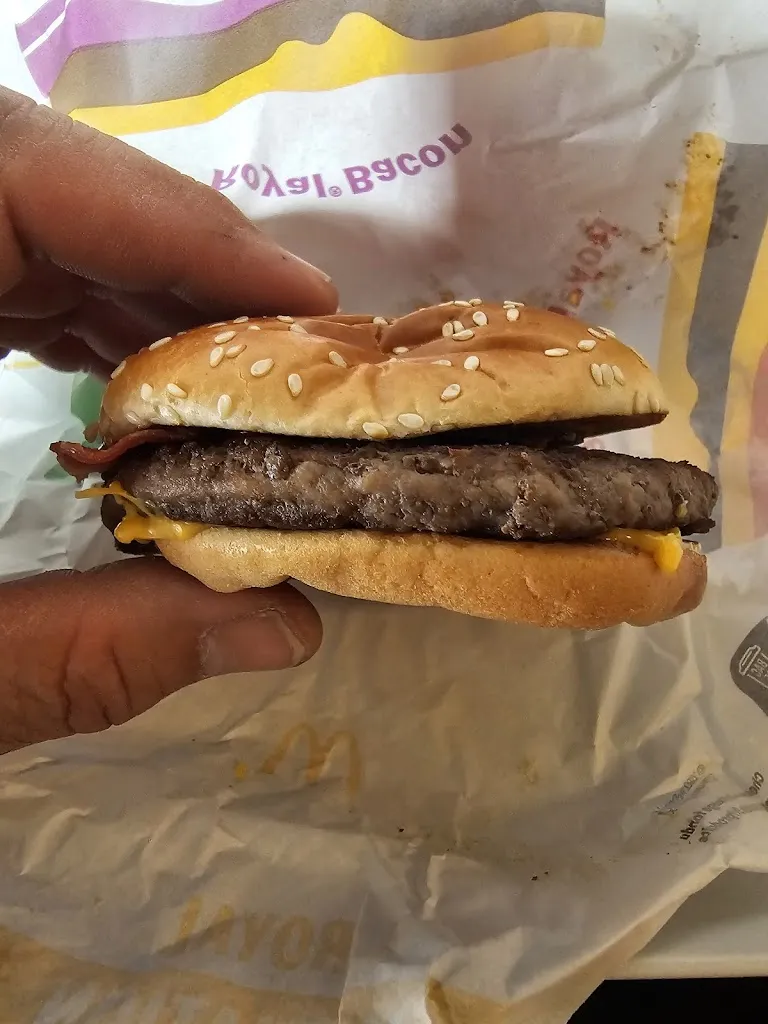 Menu_McDonald's_Saint-Pourçain-sur-Sioule_image_7